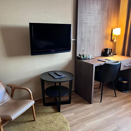Hotel Wictoria Mariestad Esterno foto