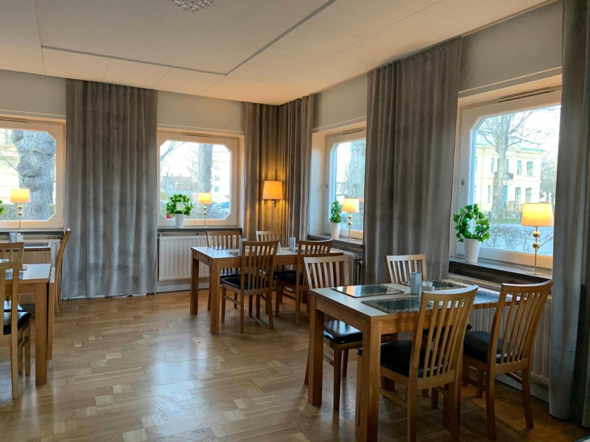 Hotel Wictoria Mariestad Esterno foto