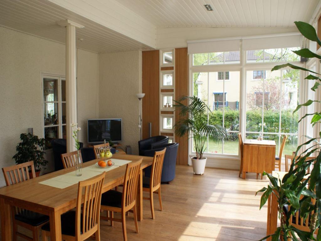 Hotel Wictoria Mariestad Esterno foto