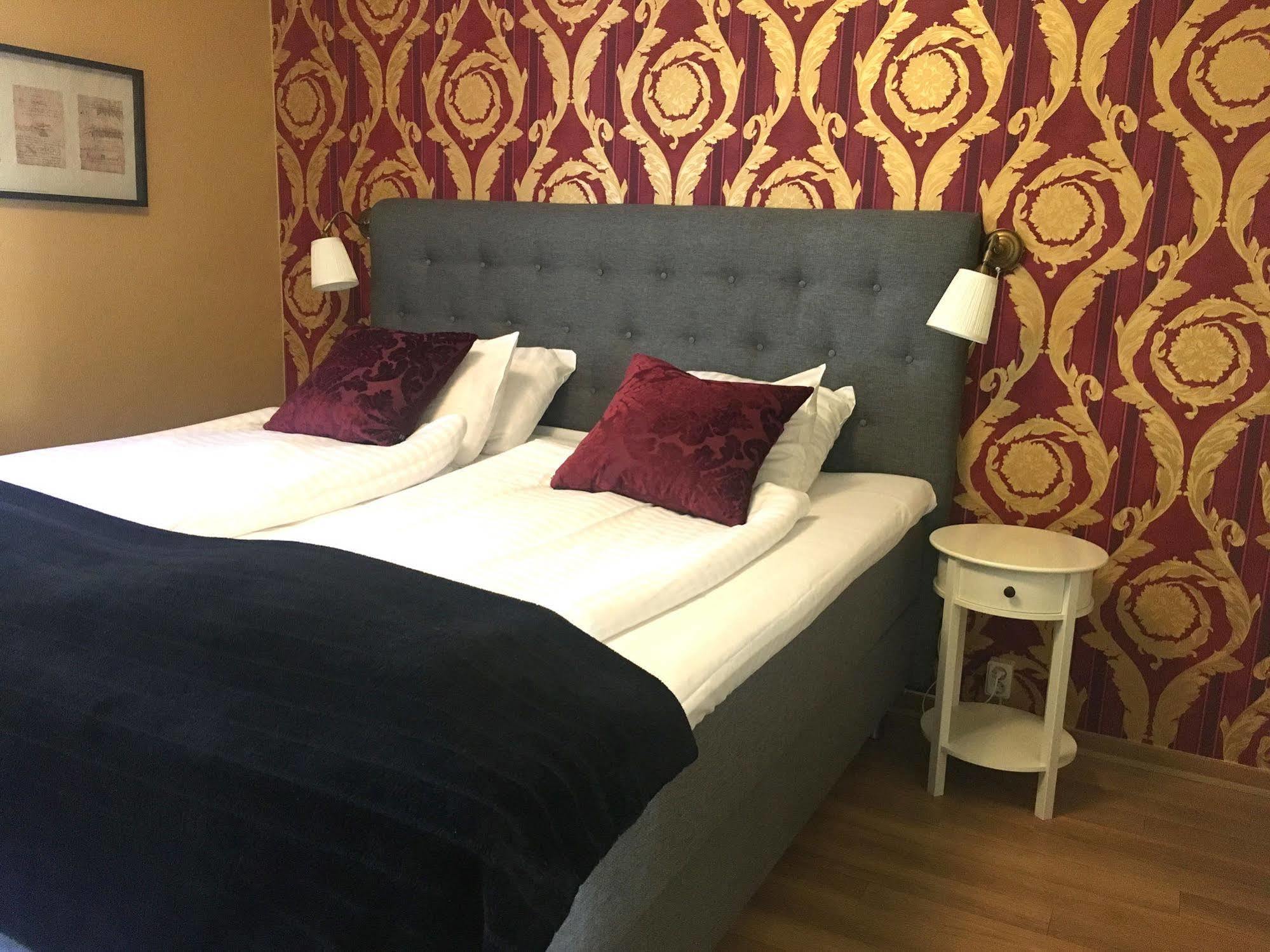 Hotel Wictoria Mariestad Esterno foto