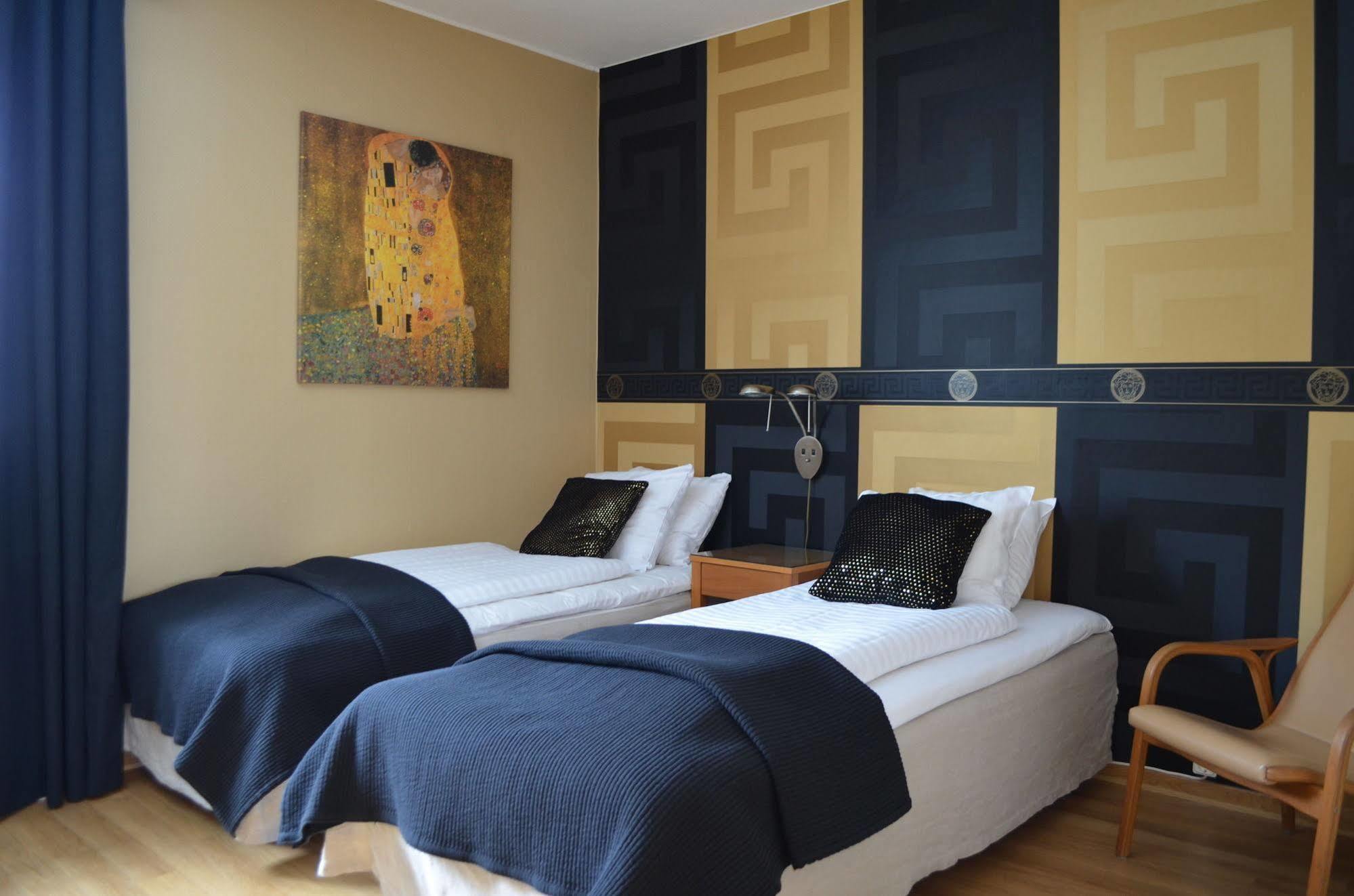 Hotel Wictoria Mariestad Esterno foto