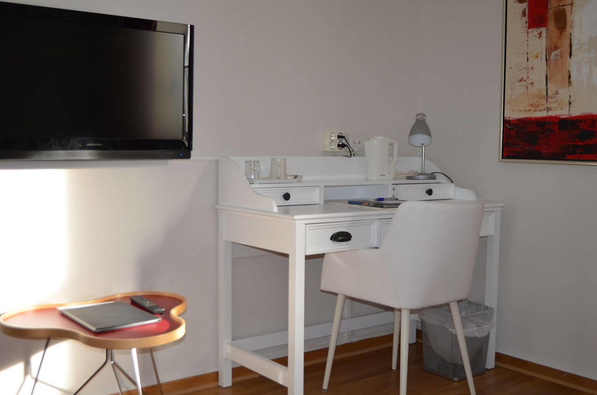 Hotel Wictoria Mariestad Esterno foto